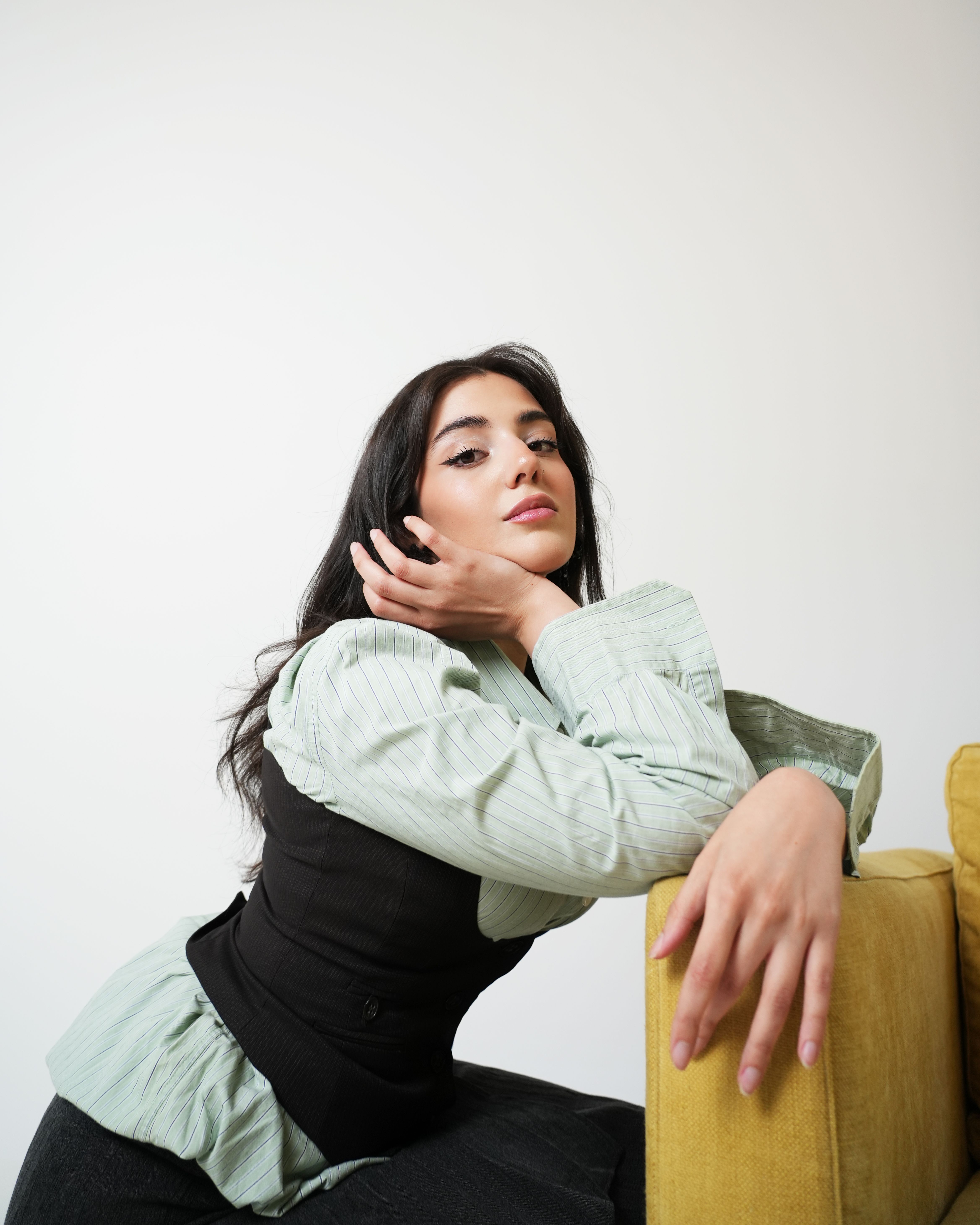 رنيم هيثم لـ الخليج 365: بالأبيض مساحة صادقة أشارك فيها روحي بلا قيود