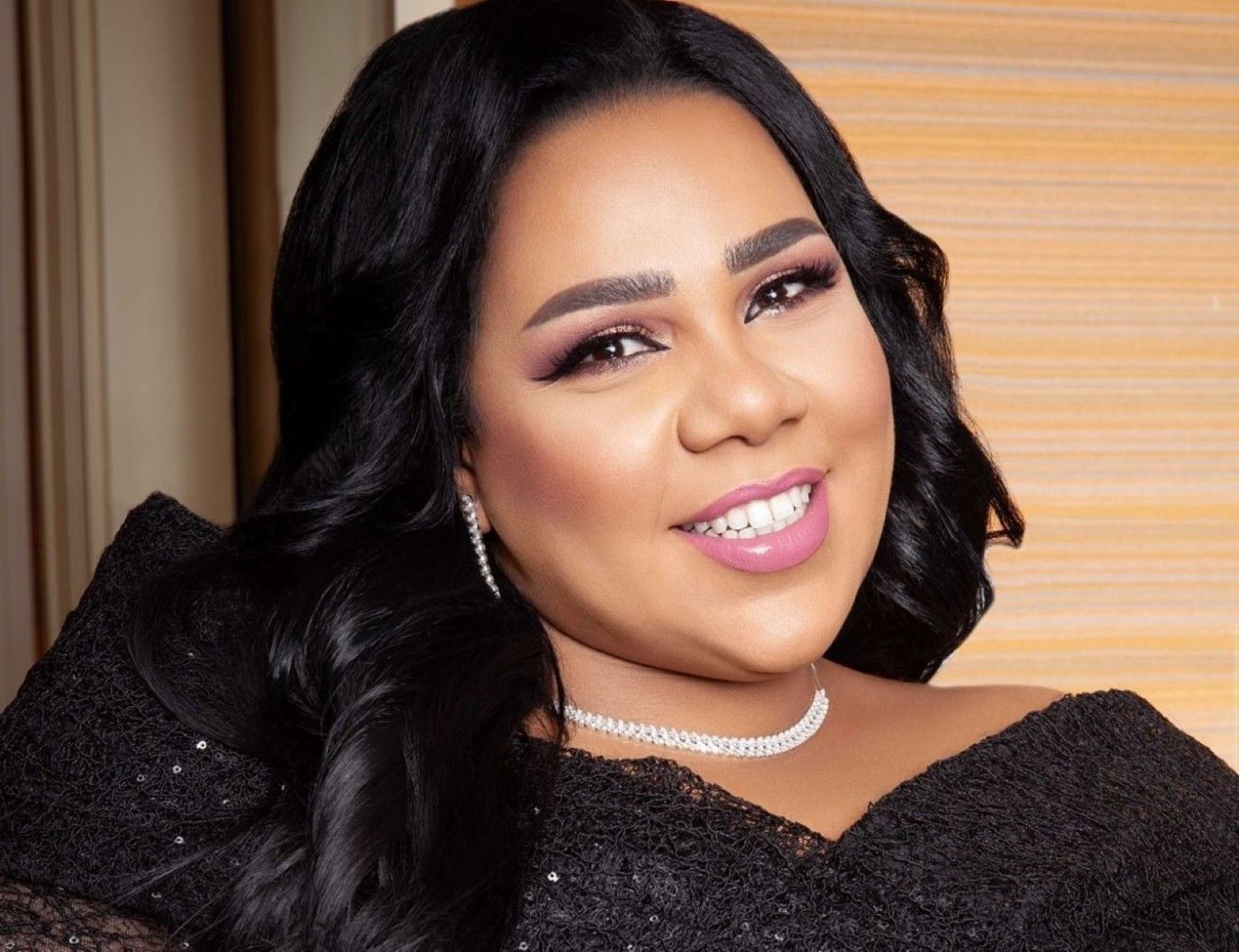 إطلالات منوعة لـ شيماء سيف تظهر رشاقتها وتخطف الأنظار .. فقدت الكثير من وزنها