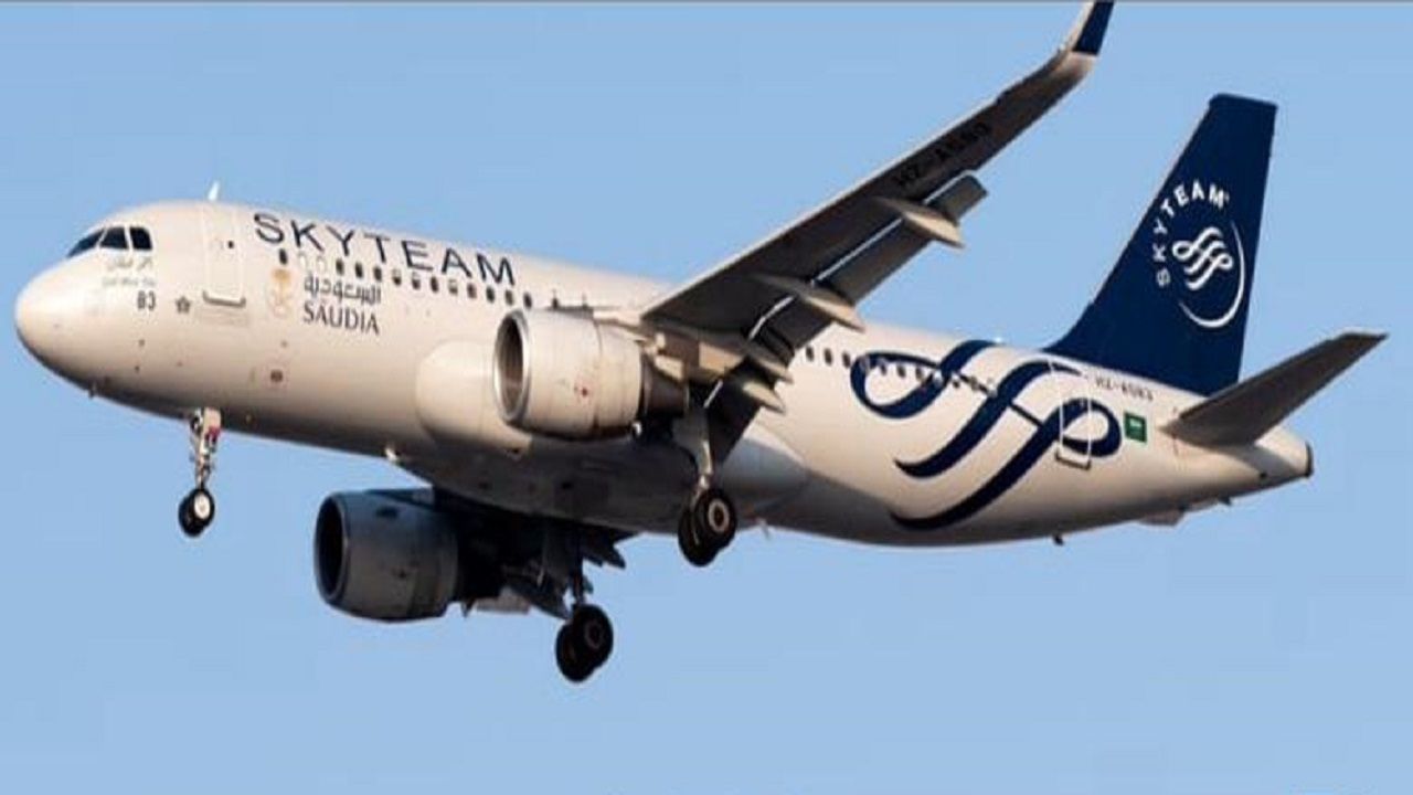 هبوط آمن لطائرة الخطوط السعودية في روما بعد حدوث عطل في المحرك