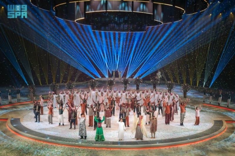 مواهب سعودية في تجربة مسرحية – صور