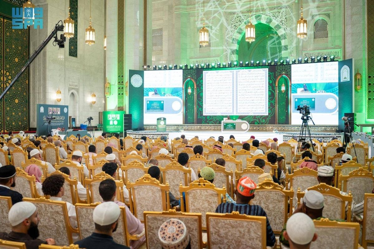 لجنة التحكيم تستمع لتلاوات 23 متسابقا في اليوم الرابع من مسابقة القرآن الكريم