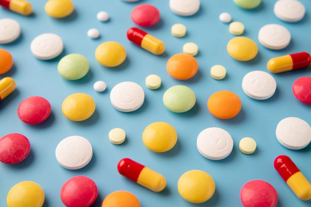 المضادات الحيوية ليست حلاً دائماً: مخاطر الإفراط في استخدامها للأطفال