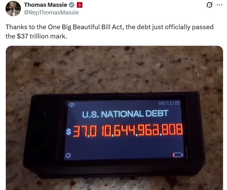 الديون الأمريكية القياسية البالغة 37 تريليون دولار ونمو المعروض النقدي M2 يمهدان الطريق لبيتكوين عند 132 ألف دولار