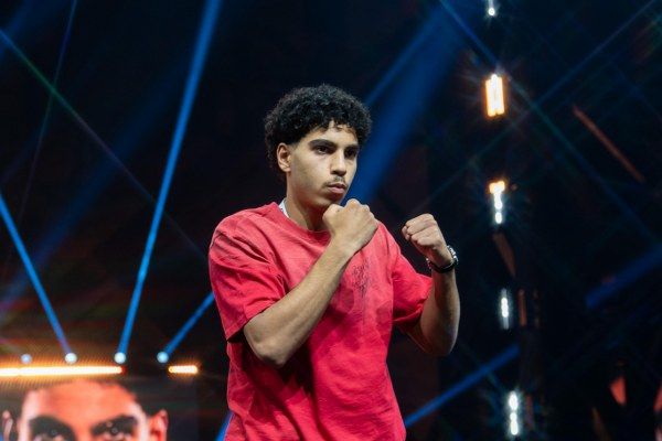 انطلاق أسبوع الملاكمة في الرياض باستقبال جماهيري لموسيس إيتاوما وديليان وايت استعداداً لنزال قمة الوزن الثقيل ضمن كأس العالم للرياضات الإلكترونية