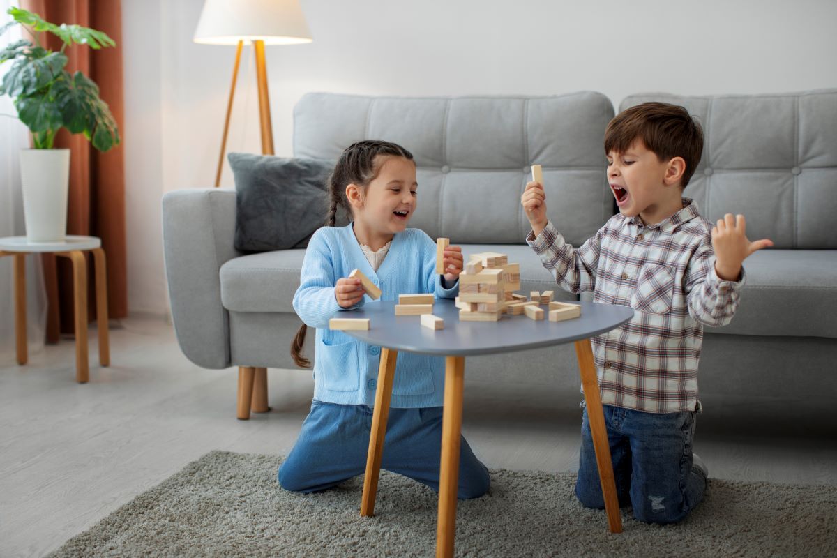 7 تصرفات مزعجة لطفلك ولكن يجب أن تفرحي حين يقوم بها!