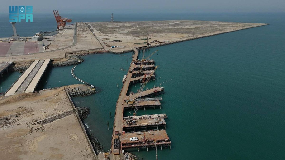 «الجسر اللوجستي» بمدينة جازان للصناعات الأساسية والتحويلية.. يعزز من كفاءة الخدمات اللوجستية