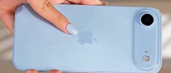تكنولوجيا: هاتف iPhone 17 Air باللون الأزرق السماوي يظهر في فيديو عملي جديد