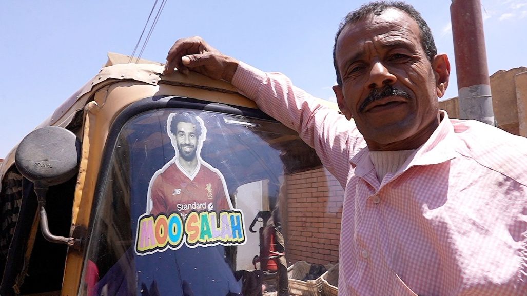 محمد صلاح أو "الملك المصري": كيف تحول صبي صغير إلى "رمز وطني"؟