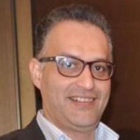 هؤلاء أمام محكمة التاريخ