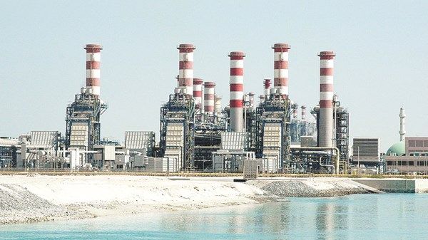 «مياه وكهرباء الإمارات» تطور محطة لتوليد الكهرباء بالتوربينات الغازيّة
