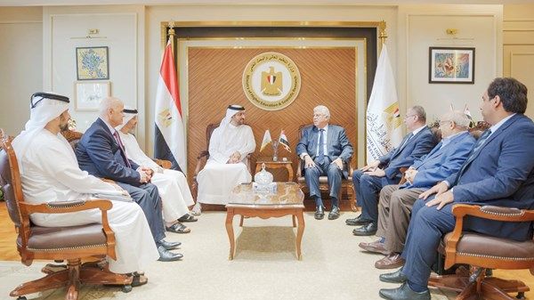 سلطان بن أحمد: التعاون الأكاديمي يدعم المسيرة التعليمية