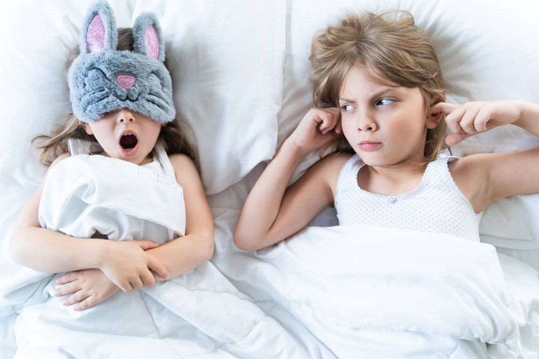 هل هناك علاقة بين الشخير المتكرر والمشاكل السلوكية للطفل والمراهق؟