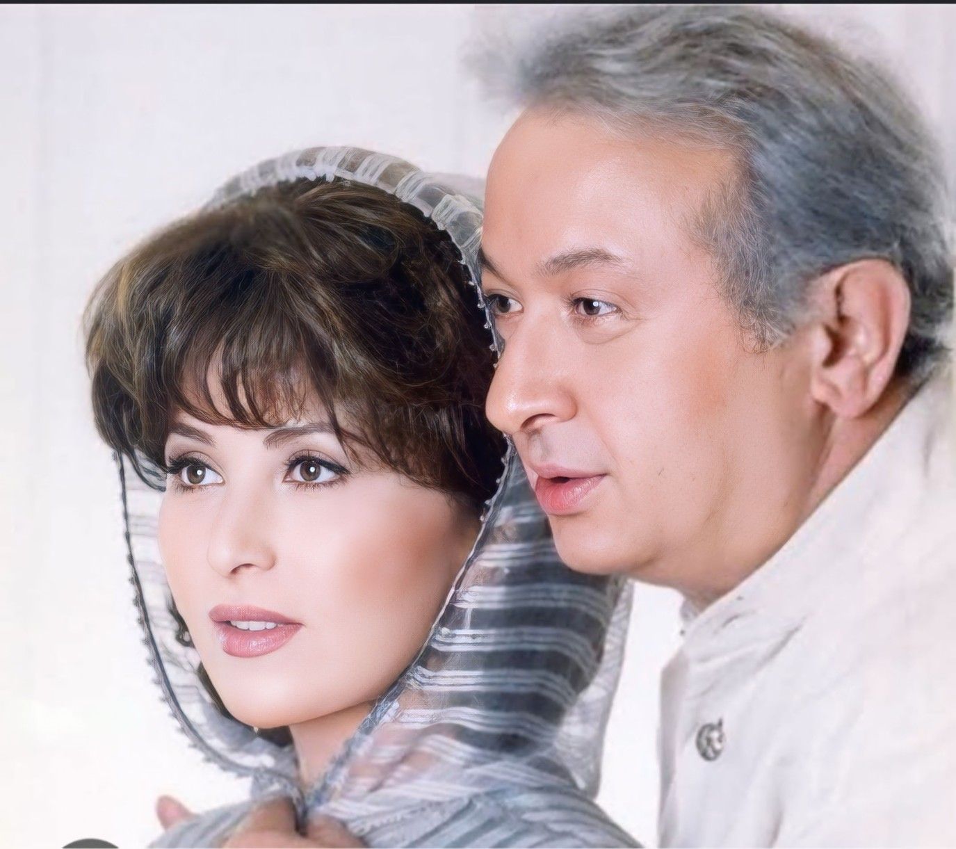 نور الشريف في شهادة ابنته سارة بعد عشر سنوات على وفاته: أب لم يرحل وفنان لا يُنسى