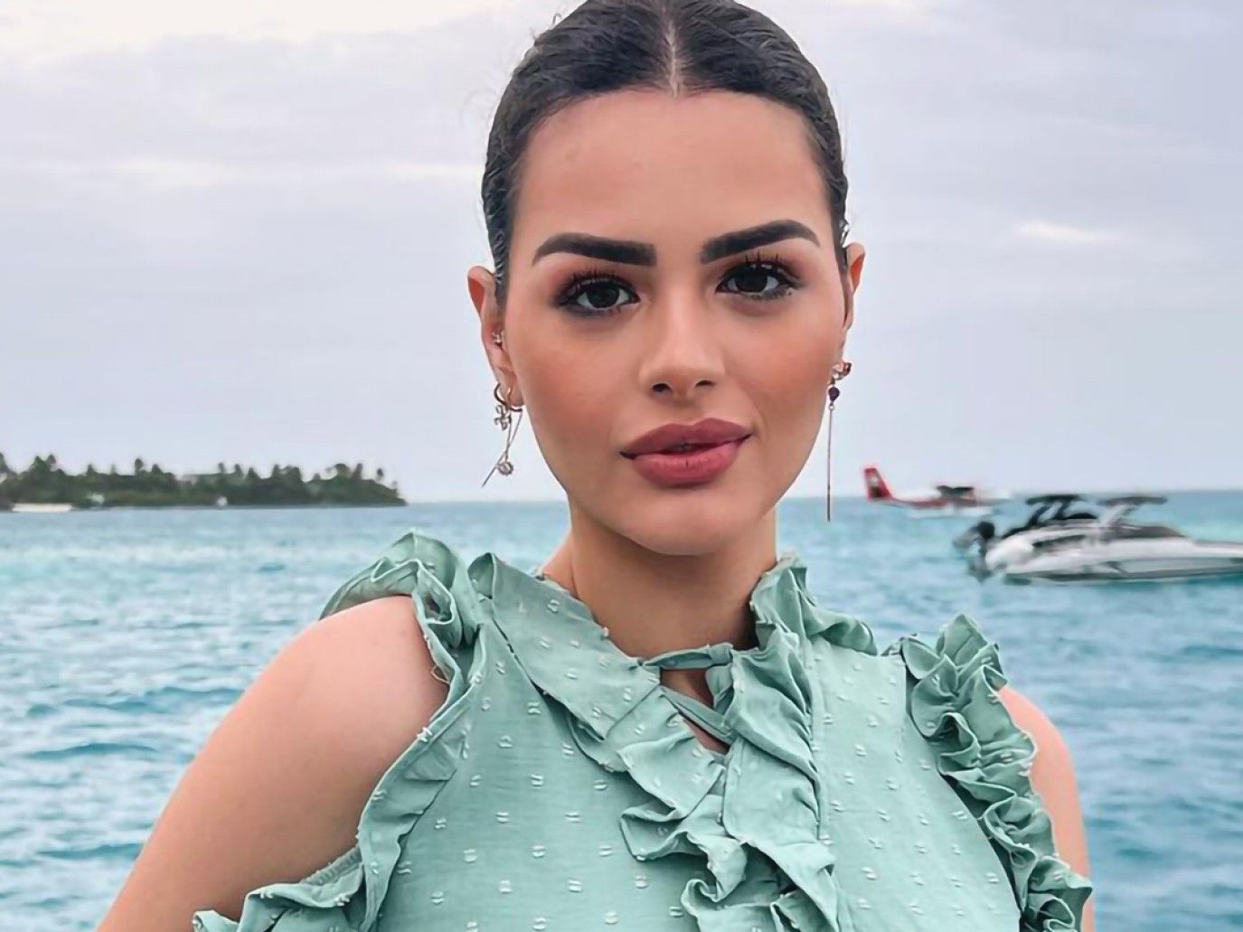 هنادي مهنا تشارك جمهورها أجواء حكاية بتوقيت 2028 في مسلسل ما تراه ليس كما يبدو