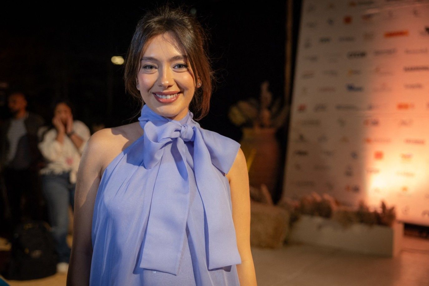 نسليهان أتاغول.. مسيرة نجمة تركية صنعت حضورها العالمي من مسلسل حب أعمى