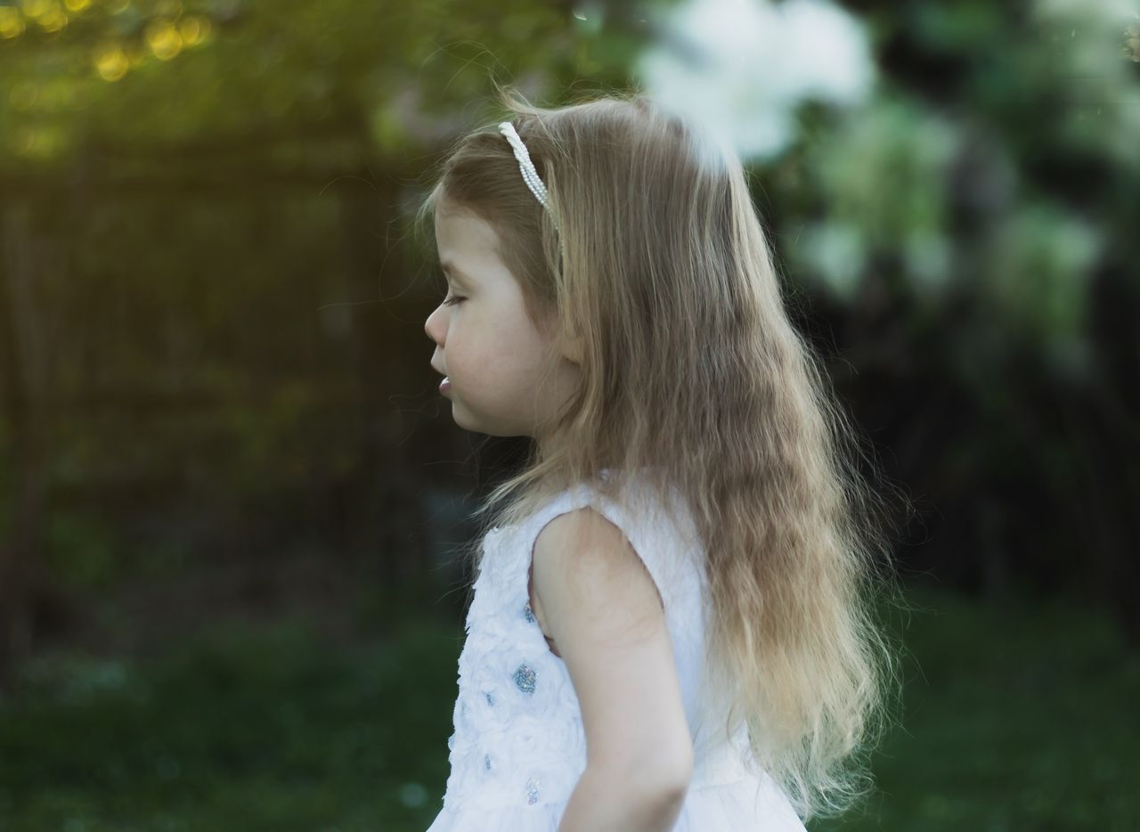 أسماء بنات بنفس المعنى تناسب ثلاث شقيقات 