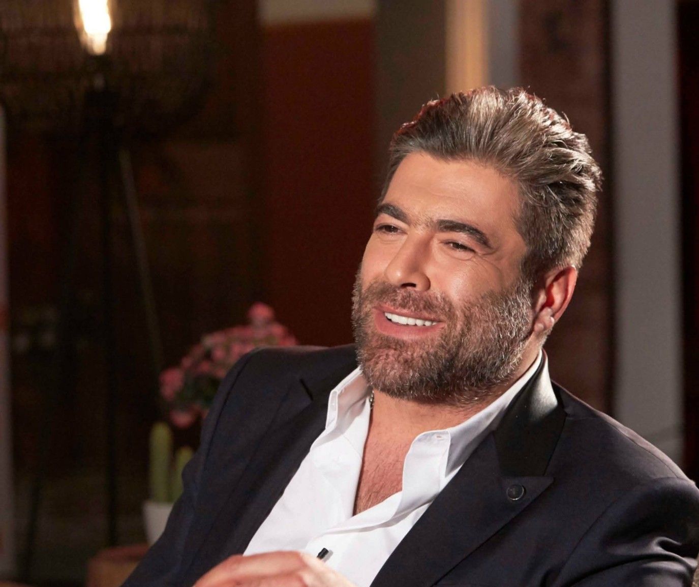 وائل كفوري ينشر الصورة الأولى لطفلته من زوجته شانا عبود.. وهذا تعليقه