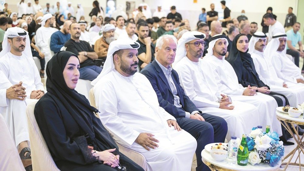 «الإمارات الإنسانية» ترسم البسمة على وجوه عائلات غزة