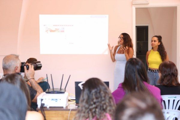 بالصور- LinkedIn و”سطوح بيروت” بيد واحدة لتمكين النساء في لبنان
