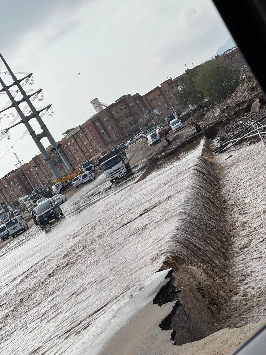 عاجل: هذا مايحدث الان في خط الحسوة – كالتكس بالعاصمة عدن "صورة"