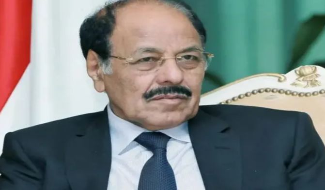 علي محسن الأحمر يُطلق تحذيراً مزلزلاً للحوثيين في ذكرى تأسيس المؤتمر الشعبي العام