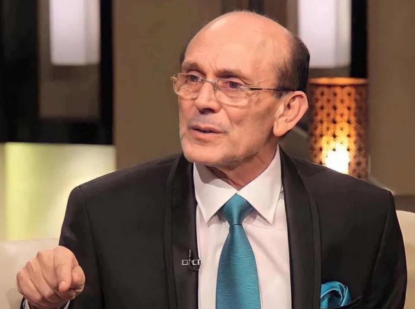 حريق محدود في منزل محمد صبحي.. إليكم التفاصيل