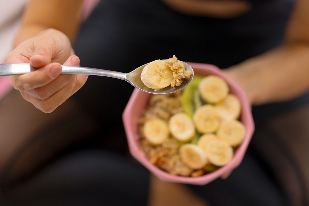 فوائد الموز للحامل مذهلة.. ولكن ابتعدي عن خلطه باللبن