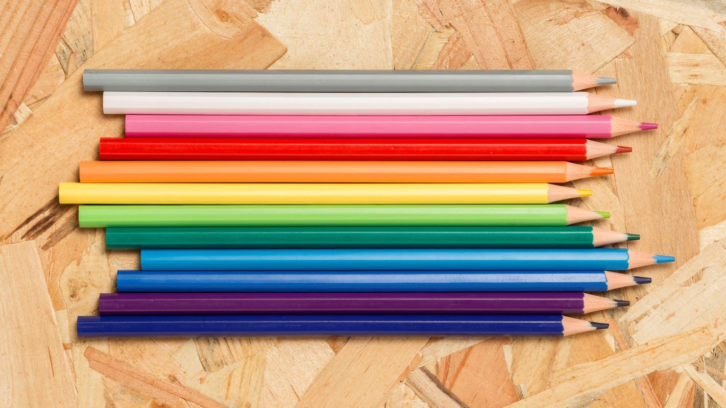 أساسيات يجب أن تحتوي عليها حقيبة الطفل المدرسية