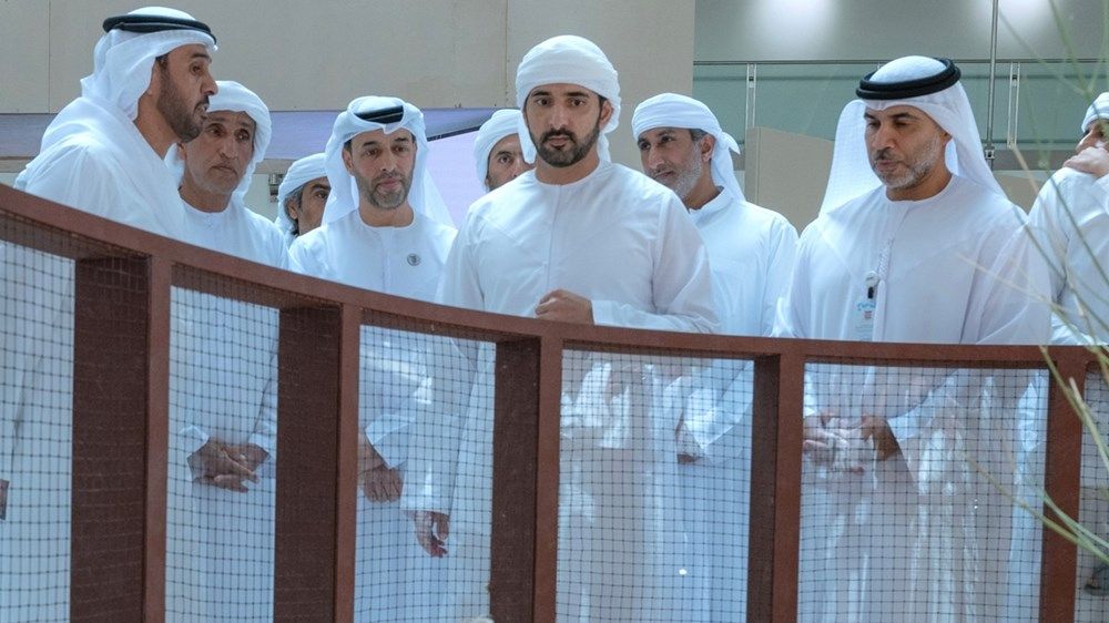 حمدان بن محمد يزور معرض أبوظبي الدولي للصيد والفروسية 2025