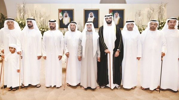 نهيان بن مبارك يحضر أفراح الظاهري والهاملي في أبوظبي