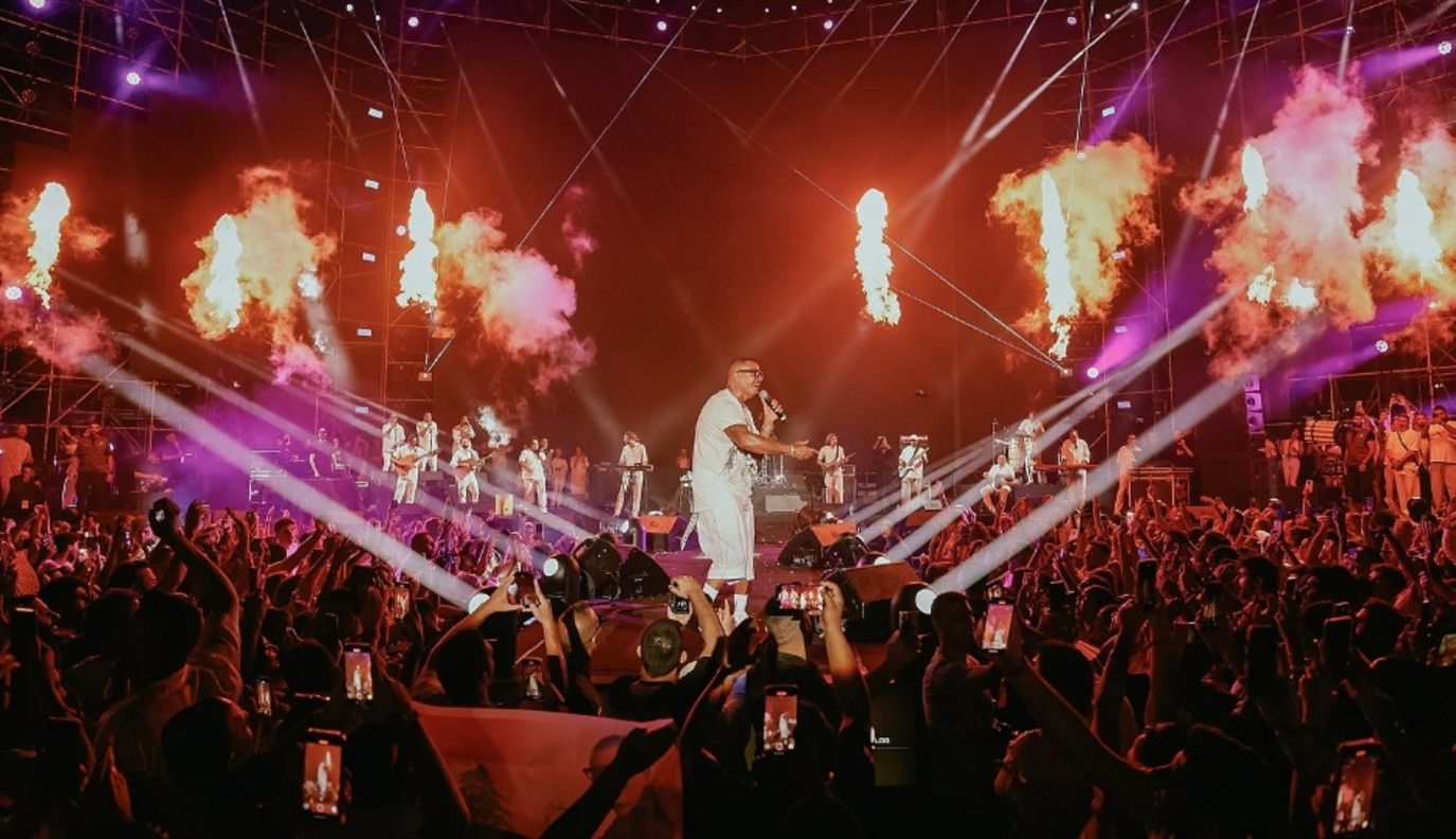 لماذا غابت جنا عمرو دياب عن حفل والدها في بيروت؟