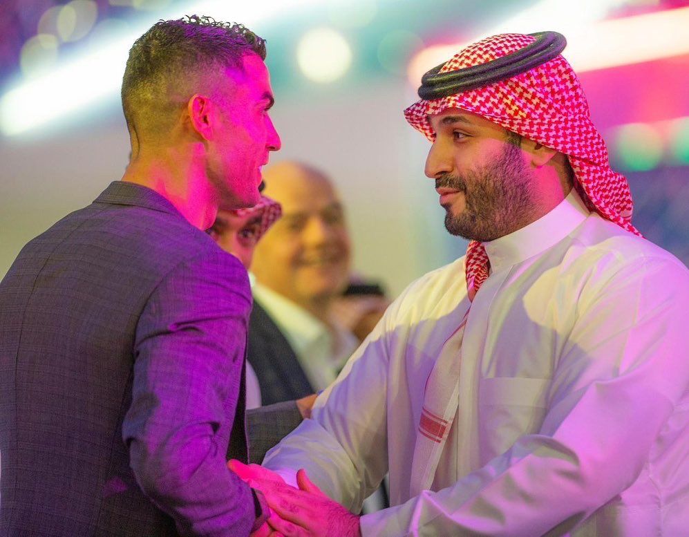 فوكس نيوز تسأل: هل سبق لقائد صنع كل هذا التغيير؟