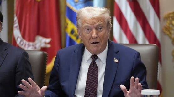 ترامب يصف الحرب الأوكرانية بـ"مشاجرة بين أطفال" ويقترح إرسال مقاولين أمنيين