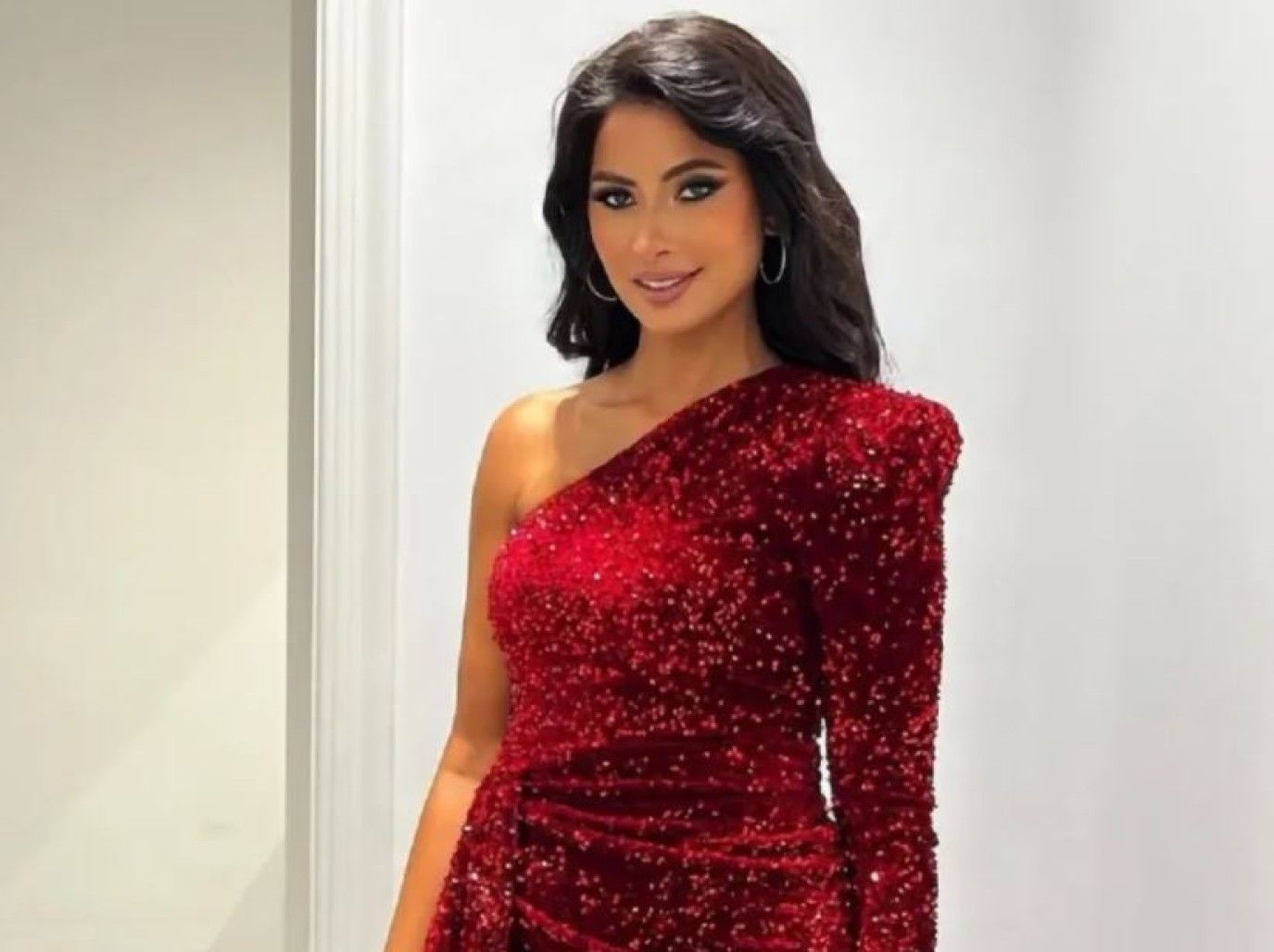 نادية مصطفى تكشف لـ الخليج 365 حقيقة إحالة روبي للتحقيق