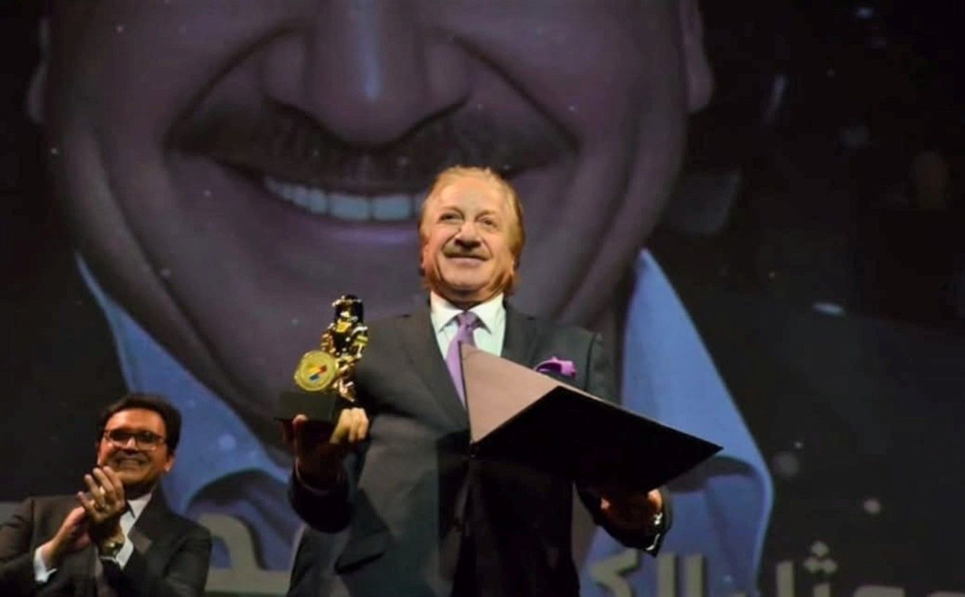 بعد تكريمه في مهرجان القاهرة الدولي للمسرح التجريبي.. تعرفوا إلى أبرز محطات محمد المنصور الفنية