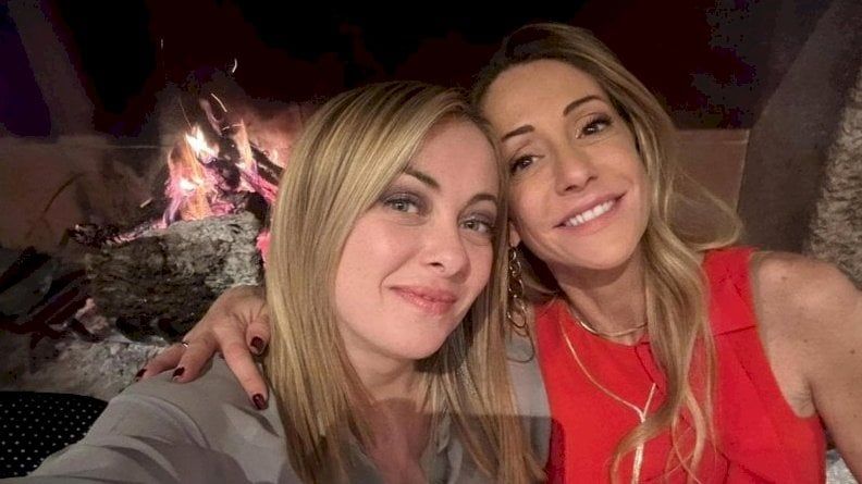 ميلوني و"فضيحة الإباحية"