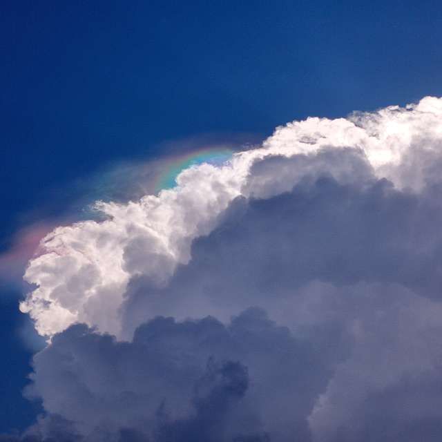 اليمن على موعد مع عواصف ممطرة... تحذيرات رسمية من مخاطر السيول والرياح الشديدة