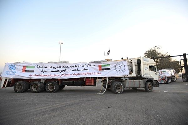 ضمن «عملية الفارس الشهم 3».. الإمارات تمدُّ يدّ العون للقطاع الصحي في غزة عبر قافلة مساعدات