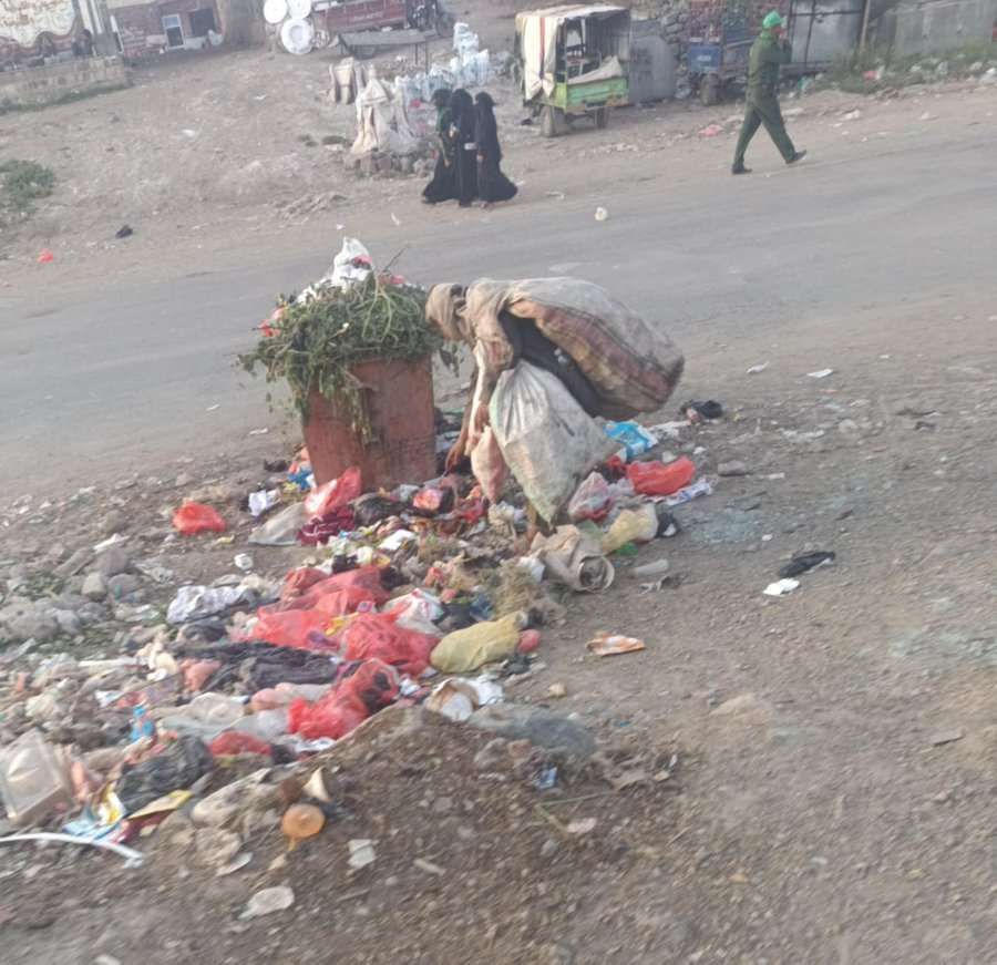 صورة صادمة من ذمار في يوم المولد النبوي