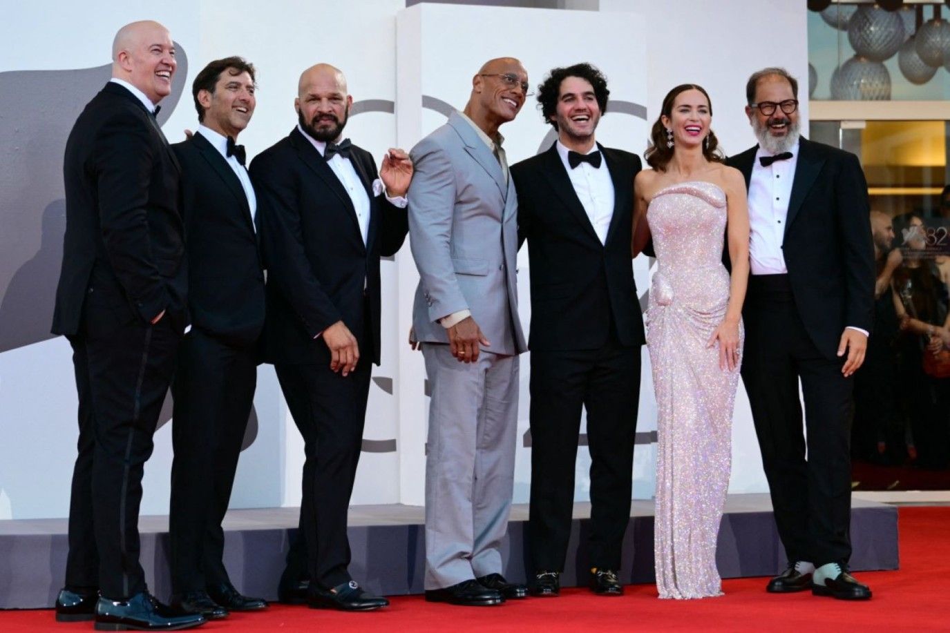 أبرز الأفلام المرشحة لجوائز مهرجان فينيسيا 2025 بتقييم النقاد