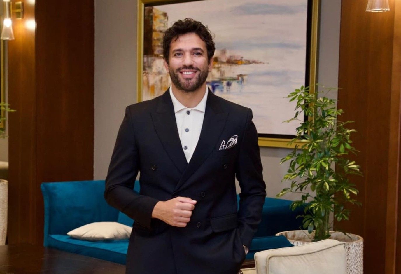 فيديو طريف لحسن الرداد من على البحر.. فما القصة؟