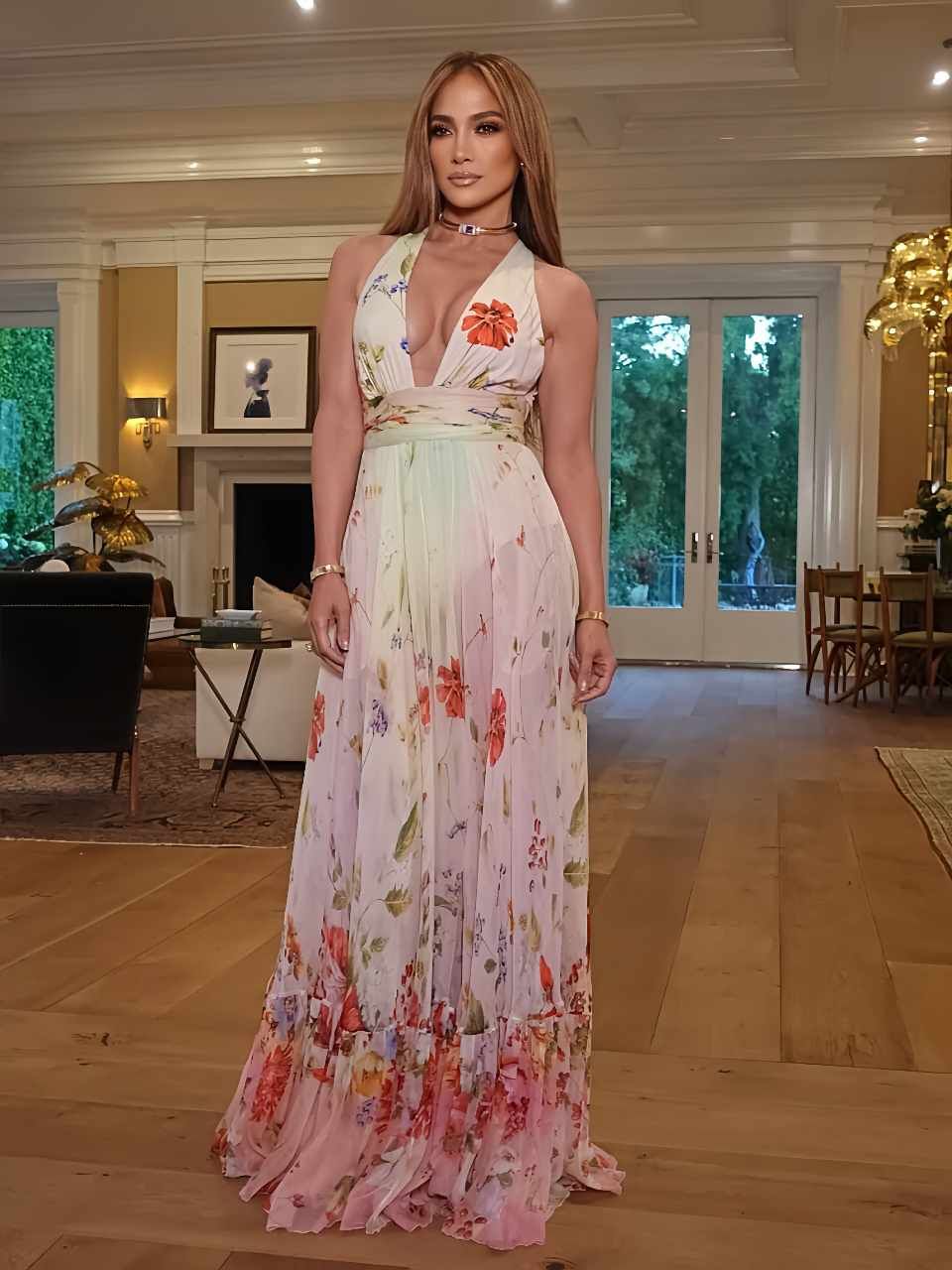 بالصور- جنيفر لوبيز تستعرض قصرها الجديد بعد انفصالها عن بن أفليك