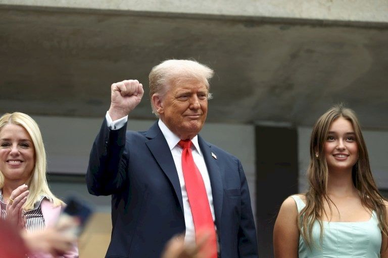 فلاشينغ ميدوز: تأخير انطلاق المباراة النهائية بسبب حضور دونالد ترامب