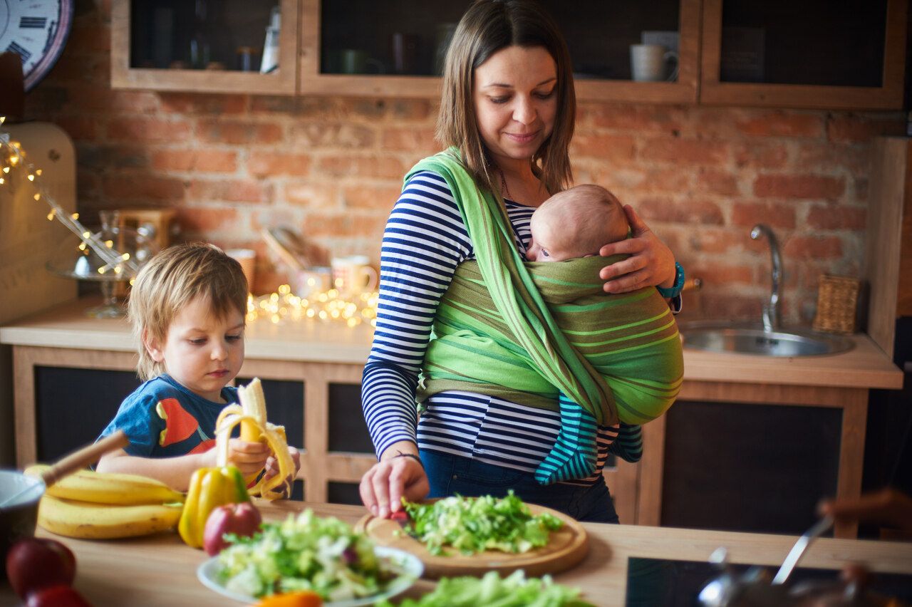 تجربتي مع النوم بعد الولادة: كيف تنظمين وقتك مع المولود؟