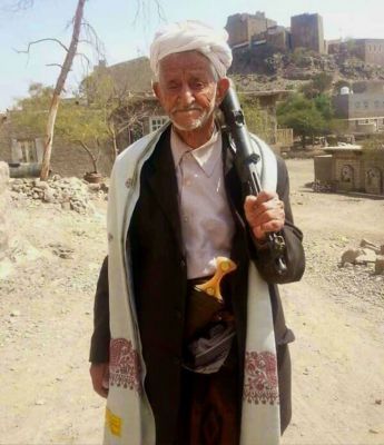 بعمر 132 عامًا.. رحيل أقدم المحاربين القدامى في الضالع الحاج أحمد قاسم مثنى البحاح...