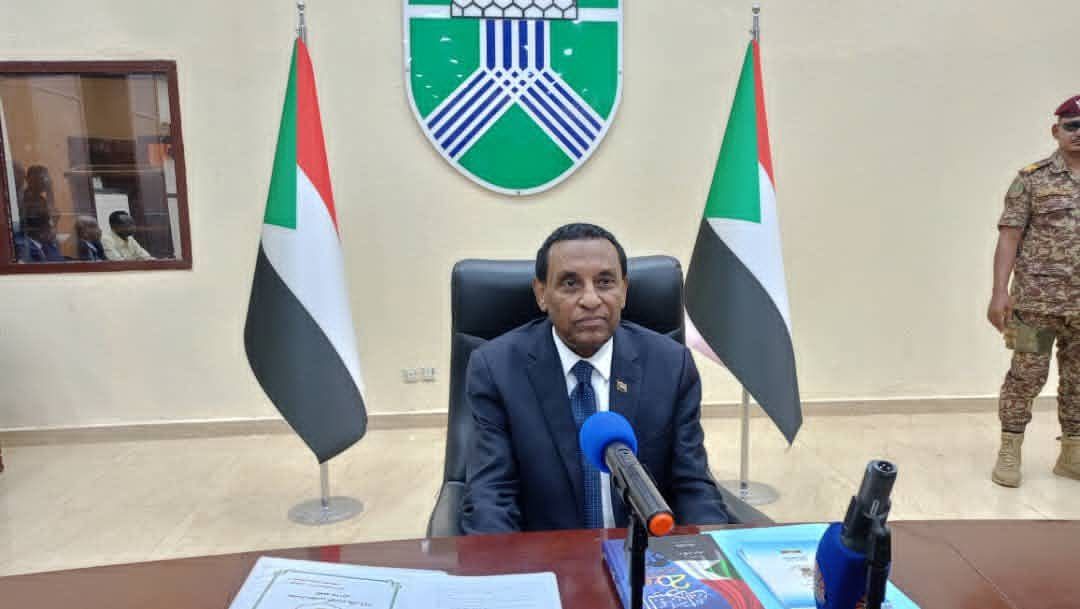 رئيس الوزراء يطلع على مجمل القضايا بولاية شرق دارفور