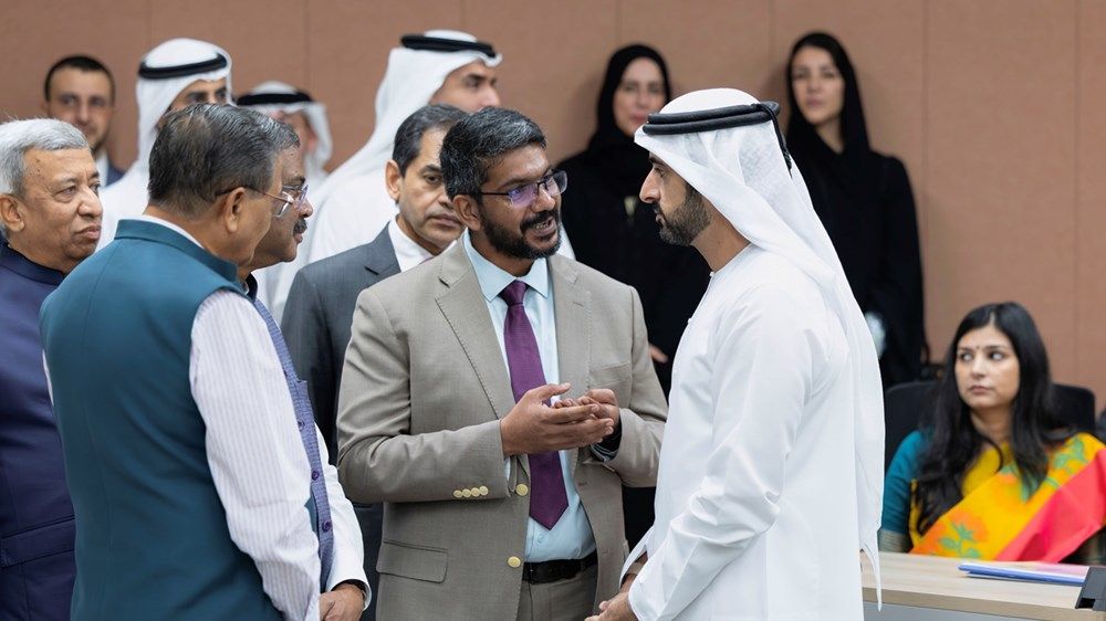 حمدان بن محمد يفتتح أول فرع دولي لـ المعهد الهندي للإدارة – أحمد آباد