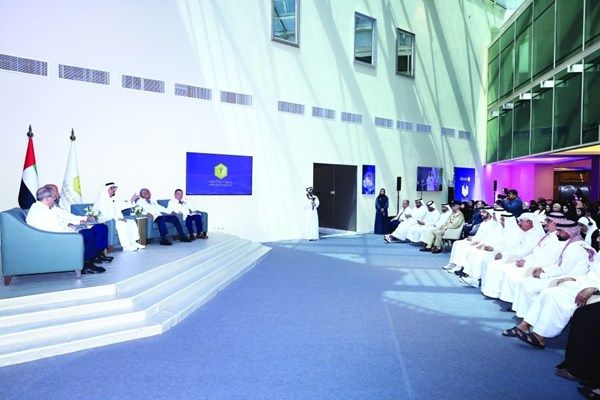 ضاحي خلفان: صحة الإنسان أولوية لدى قيادتنا الرشيدة