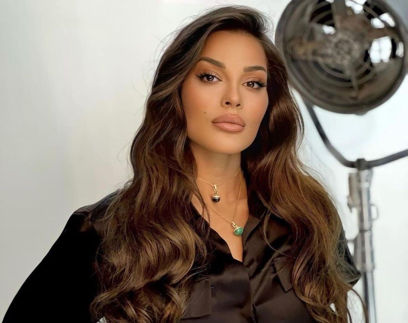 في أجواء صيفية وكعكة مميزة.. نادين نسيب نجيم تحتفل بيوم ميلاد ابنها الـ11