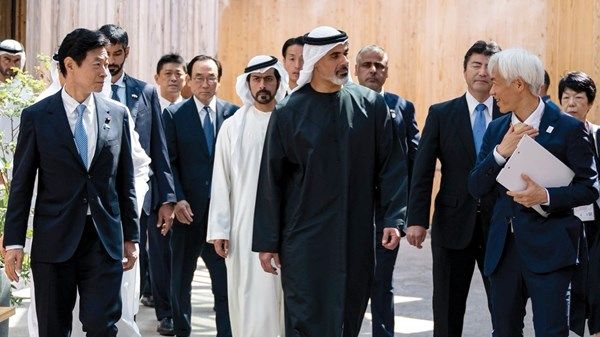ولي عهد أبوظبي يزور جناح اليابان في "إكسبو 2025 أوساكا"